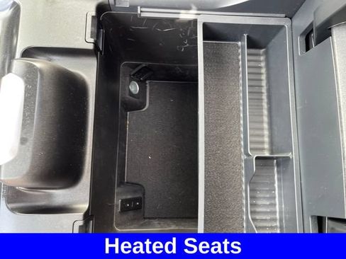 Used 2025 Ford Expedition Tremor AWD/4WD image 25