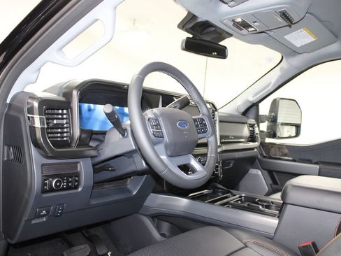 New 2026 Ford F250 Lariat AWD/4WD image 23