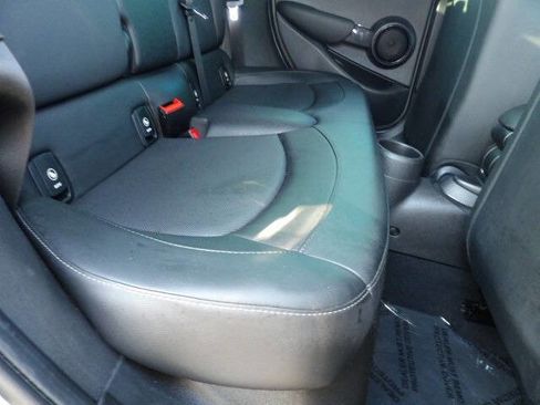 Used 2019 MINI Cooper 4-Door Hardtop image 26