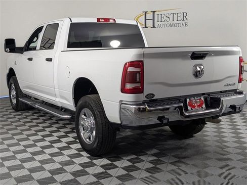 Used 2024 RAM 3500 Tradesman w/ Chrome Appearance Group image 5