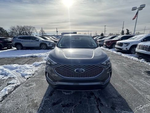 Used 2024 Ford Edge SEL w/ Convenience Package image 8