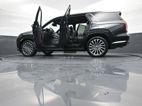 Used 2024 Hyundai Palisade Calligraphy image 51