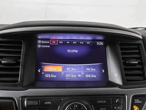 Used 2019 Nissan Pathfinder SL image 31