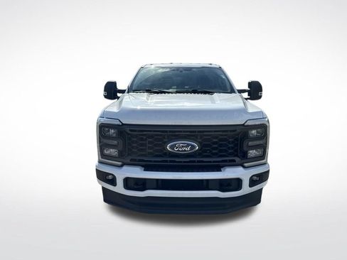 Used 2023 Ford F350 XL w/ STX Appearance Package AWD/4WD image 3