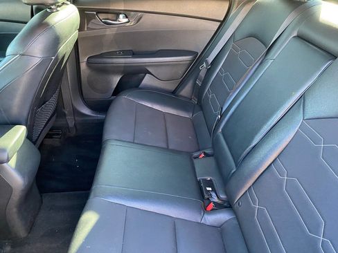 Certified 2021 Kia Forte GT-Line image 8