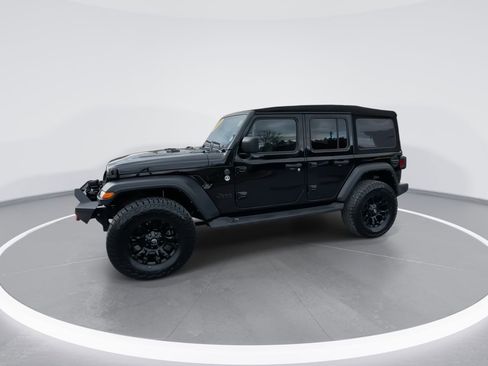 Used 2023 Jeep Wrangler Sport S image 10