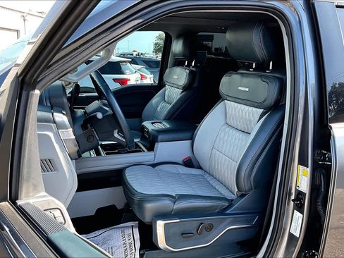 Used 2023 Ford F350 Limited w/ FX4 Off-Road Package AWD/4WD image 8