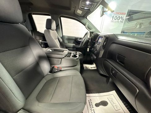 Used 2021 Chevrolet Silverado 1500 Custom AWD/4WD image 28