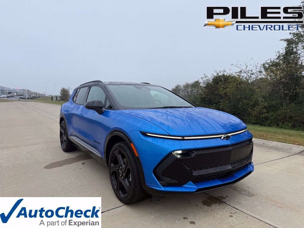 Used 2026 Chevrolet Equinox EV RS AWD/4WD image 1