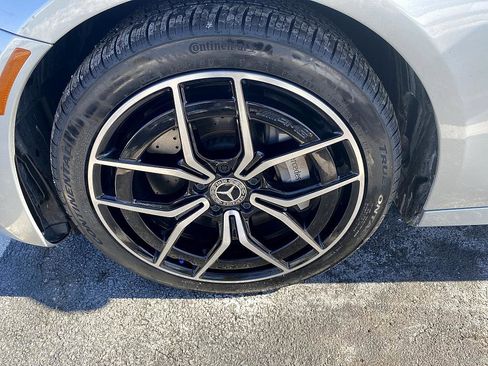 Used 2022 Mercedes-Benz E 350 E 350 image 8