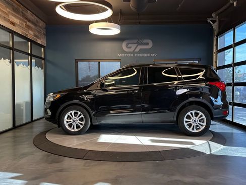Used 2019 Ford Escape SEL FWD image 6
