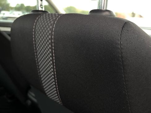 Used 2019 Honda Civic LX image 26