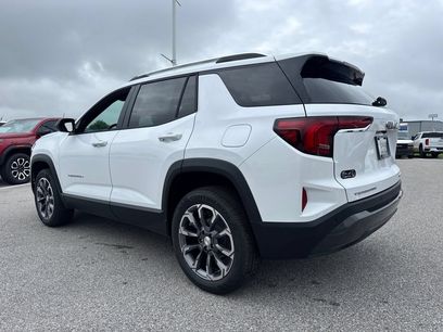 New 2027 GMC Terrain Elevation w/ Elevation Premium Package