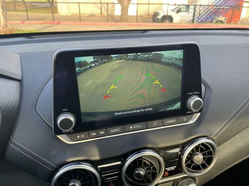 Used 2025 Nissan Sentra SV FWD image 27