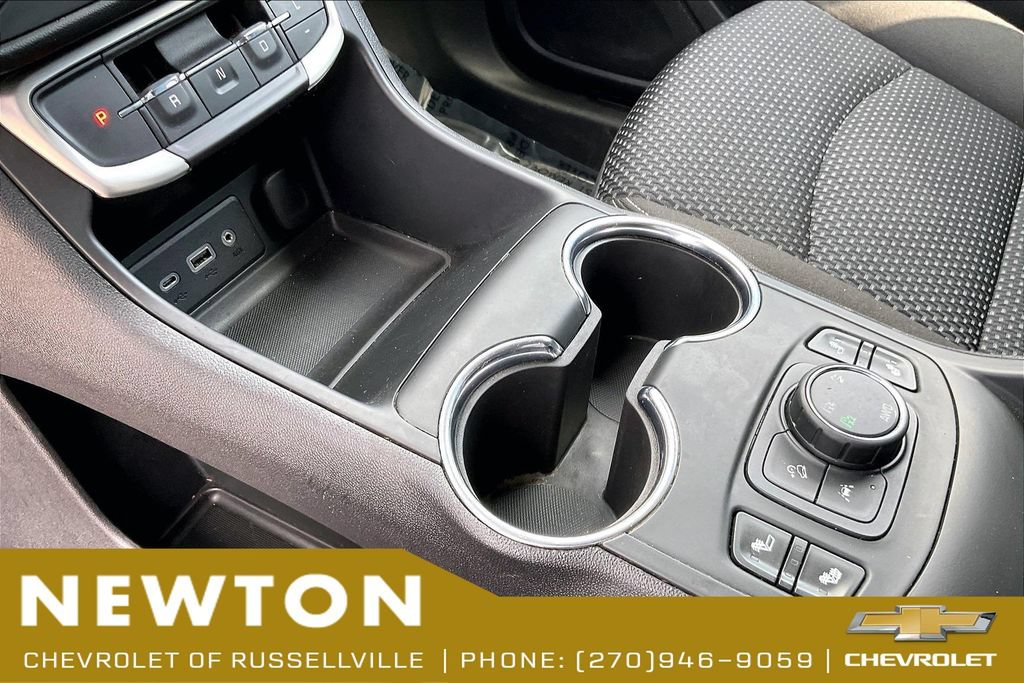 Used 2023 GMC Terrain SLE w/ Driver Convenience Package AWD/4WD image 15