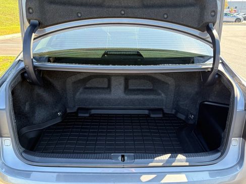 Used 2013 Lexus ES 300h w/ Premium Pkg FWD image 12