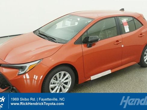 New 2026 Toyota Corolla SE image 1