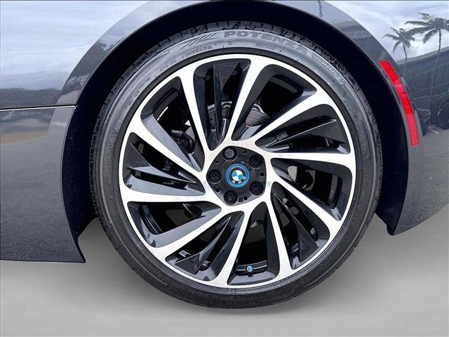 Used 2016 BMW i8 AWD/4WD image 10