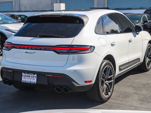 Used 2023 Porsche Macan Turbo AWD/4WD image 9