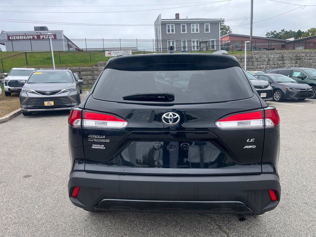 Used 2024 Toyota Corolla Cross LE w/ Moonroof Package AWD/4WD image 4