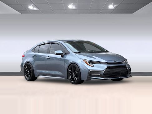 Used 2020 Toyota Corolla SE image 6