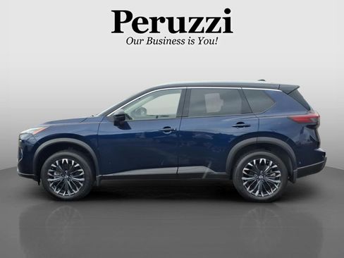 Certified 2025 Nissan Rogue SL w/ Tech Package AWD/4WD image 7