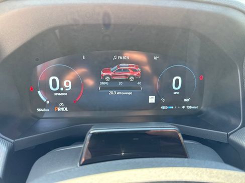 Used 2026 Ford Explorer ST-Line w/ ST-Line Street Pack AWD/4WD image 32