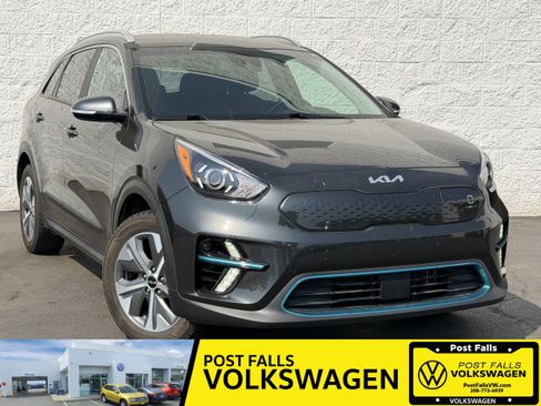 Used 2022 Kia Niro EX w/ Cold Weather Package FWD image 1