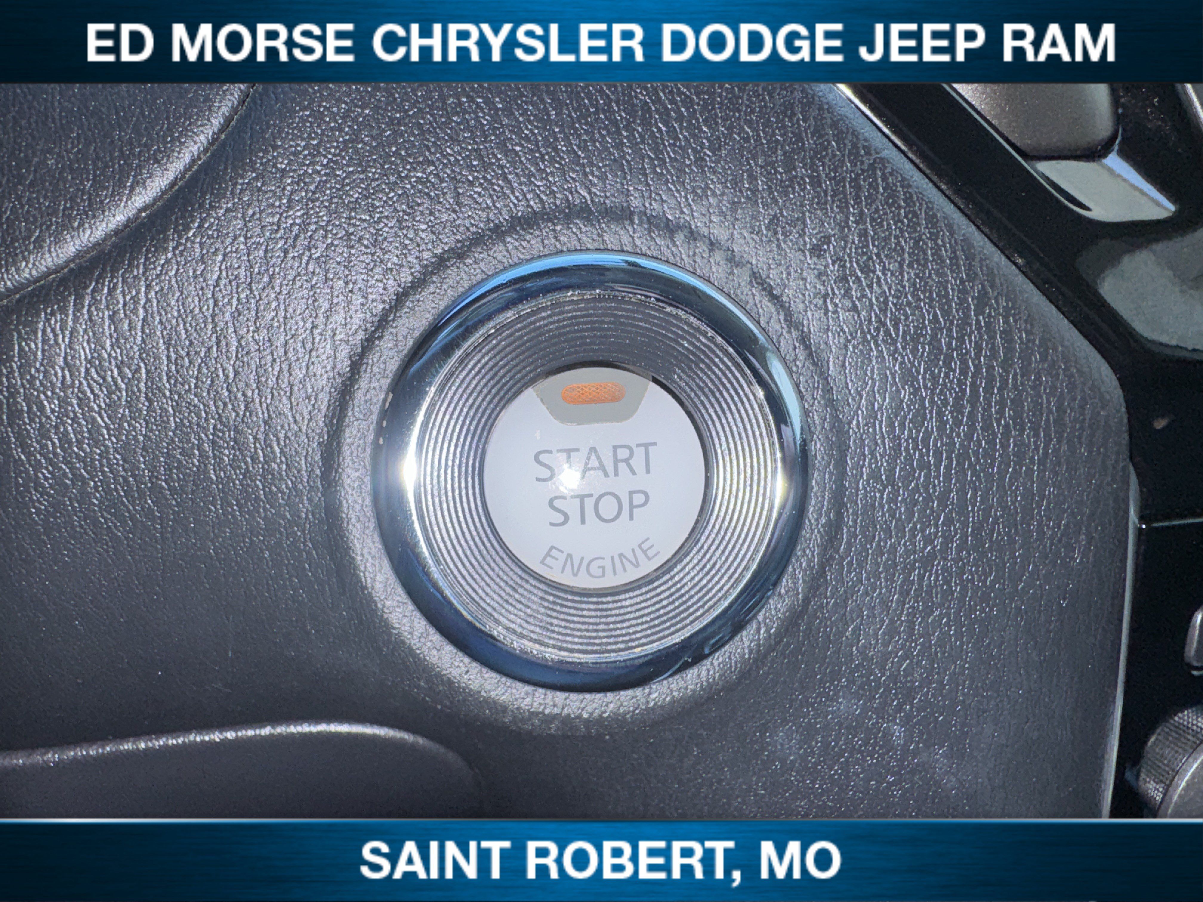 Used 2020 Nissan Pathfinder S AWD/4WD image 19