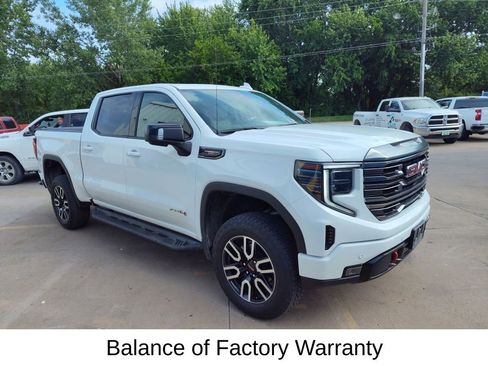 Certified 2024 GMC Sierra 1500 AT4 w/ Technology Package AWD/4WD image 5