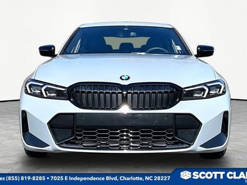 Used 2026 BMW 330i Sedan w/ M Sport Package image 2