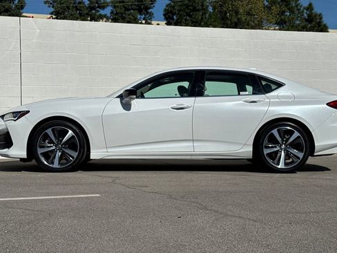 Certified 2025 Acura TLX w/ Technology Package image 10