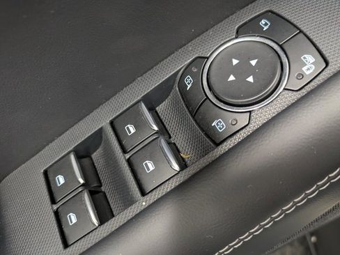 Used 2024 Ford Mustang Mach-E Premium image 9