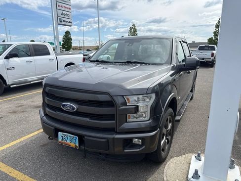 Used 2015 Ford F150 Lariat w/ Equipment Group 502A Luxury AWD/4WD image 7