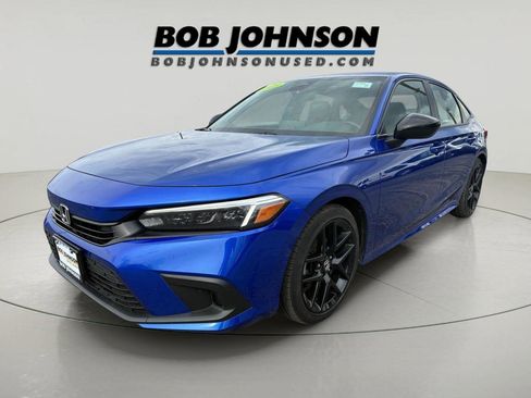 Used 2023 Honda Civic Sport image 7