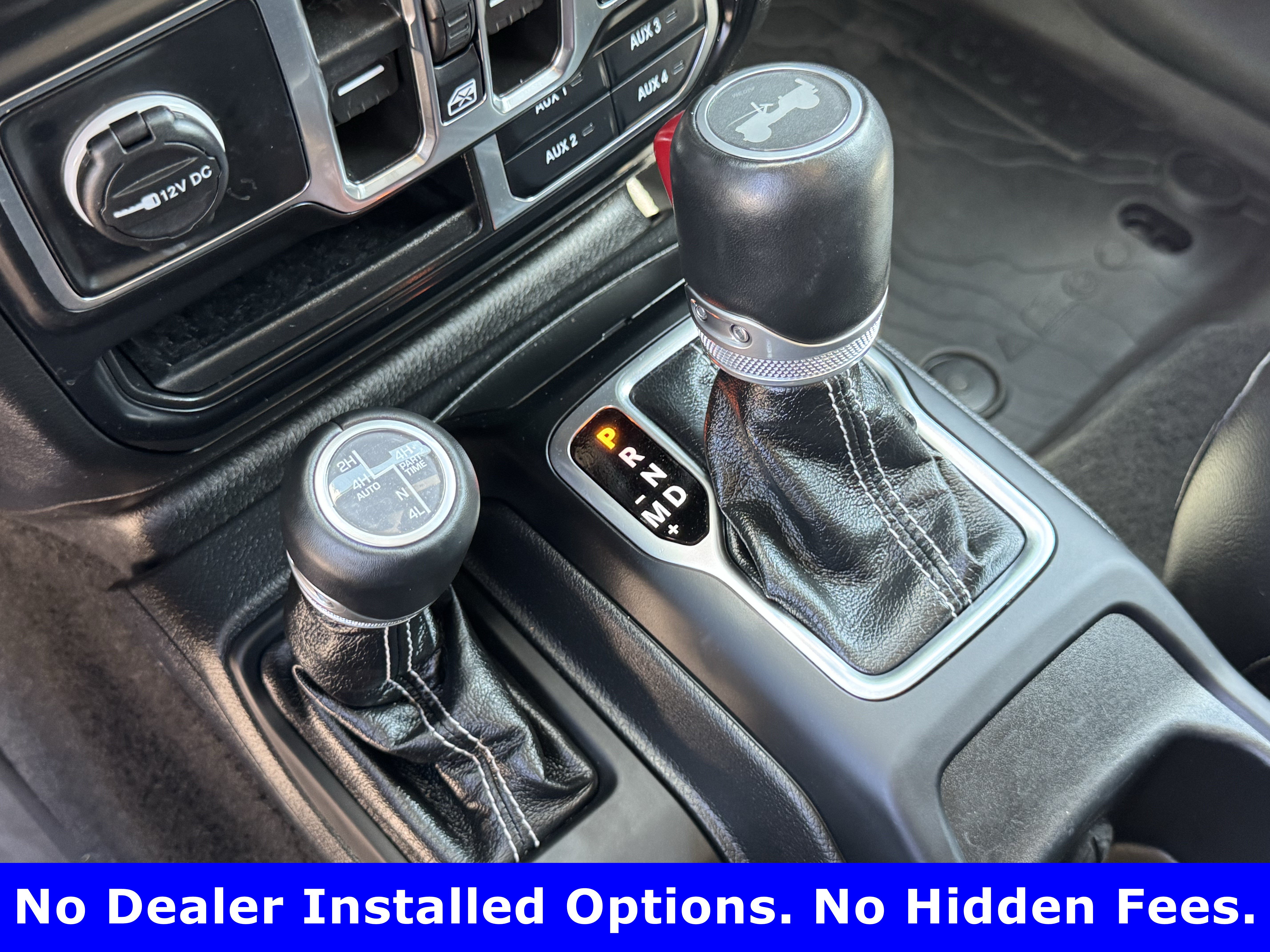Used 2023 Jeep Wrangler Unlimited Sahara w/ Dual Top Group AWD/4WD image 19