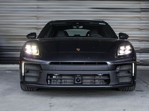 New 2026 Porsche Panamera RWD image 10