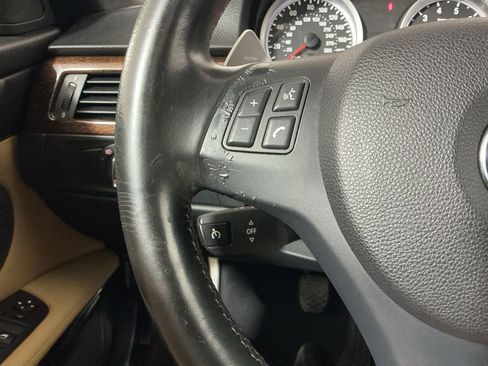 Used 2011 BMW M3 Convertible image 20