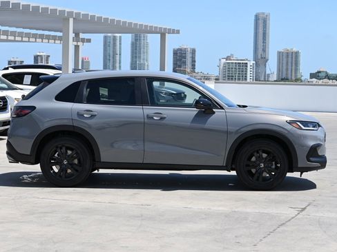 New 2027 Honda HR-V Sport image 4