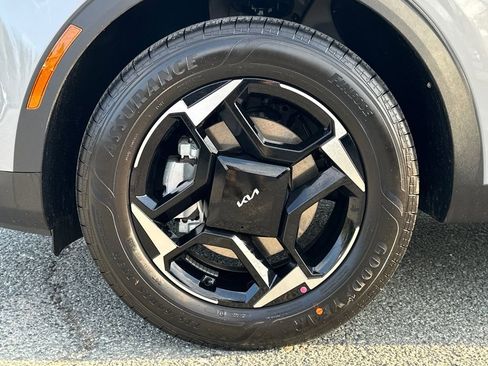 Certified 2026 Kia Sportage EX image 7