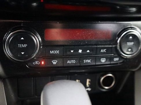 Used 2024 Mitsubishi Eclipse Cross SE image 15