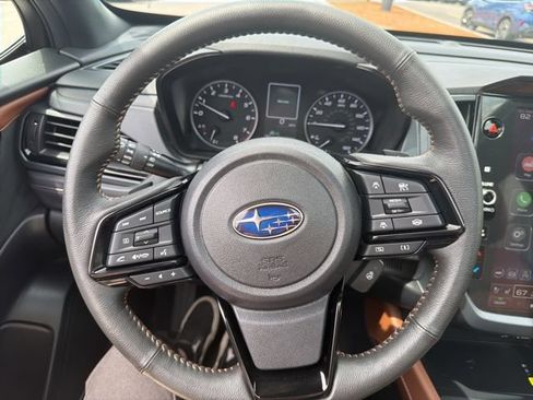Used 2025 Subaru Forester Touring AWD/4WD image 13