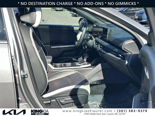 Used 2025 Kia K4 GT-Line w/ GT-Line Premium Package FWD image 16