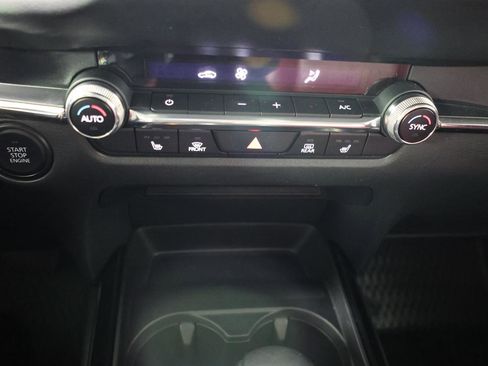 Used 2022 MAZDA CX-30 AWD 2.5 S w/ Preferred Package image 18