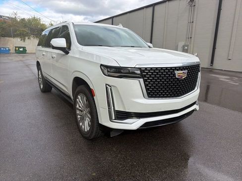 Used 2022 Cadillac Escalade ESV Premium Luxury w/ Performance Package image 1