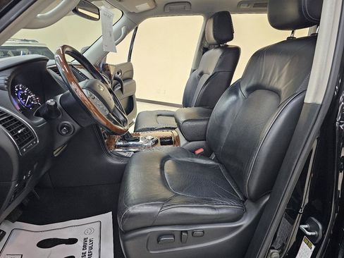 Used 2018 INFINITI QX80 2WD w/ Driver Assistance Package image 19