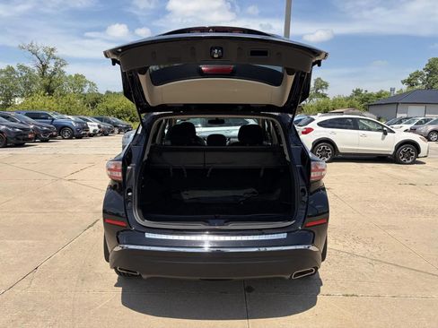 Used 2018 Nissan Murano SV w/ Cargo Package AWD/4WD image 20