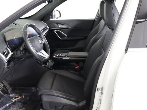 Used 2024 BMW X1 xDrive28i w/ Convenience Package image 32