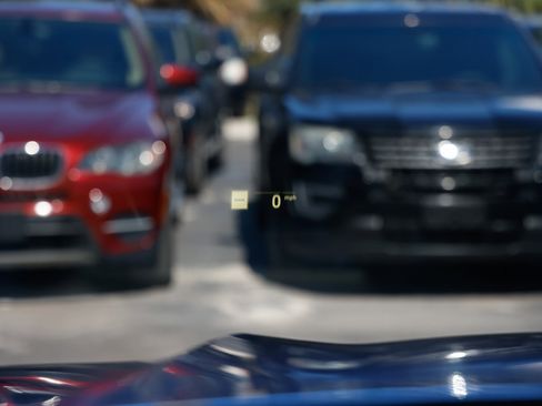 Used 2020 BMW X6 M50i image 34