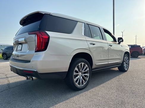 Used 2021 GMC Yukon Denali w/ Denali Premium Package AWD/4WD image 7
